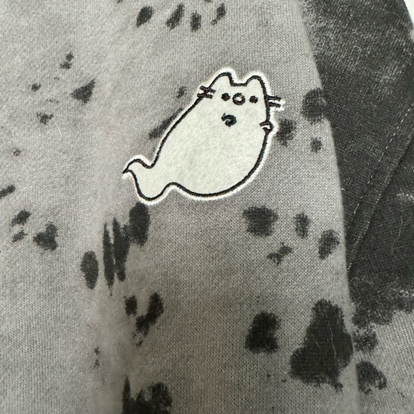 Pusheen boosheen Halloween Sweatshirt - Picture 2 of 2